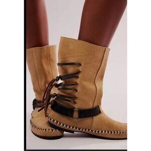 Free People Coronado Moccasin Boot Suede Natural Size 10 NWB $178 NWB